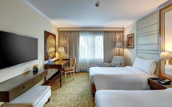 hotels near me